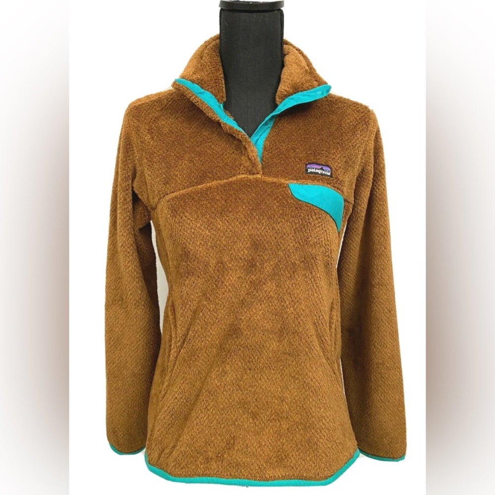 Women’s Medium - Patagonia Pullover Fleece Jacket - Tan and Teal